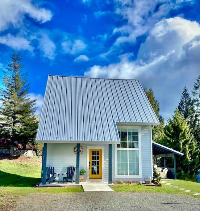 Romantic Cozy Cabin Walk To Lake Hot Tub Bikes Kayaks Grill Onalaska Exterior photo