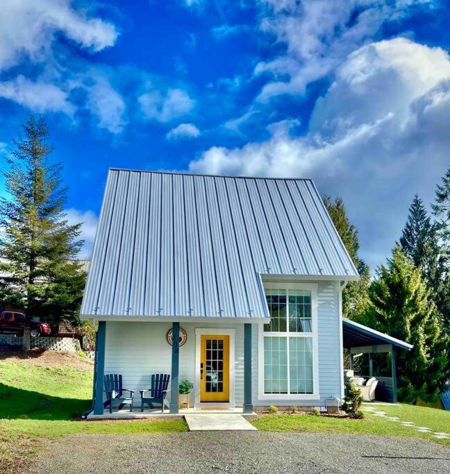 Romantic Cozy Cabin Walk To Lake Hot Tub Bikes Kayaks Grill Onalaska Exterior photo